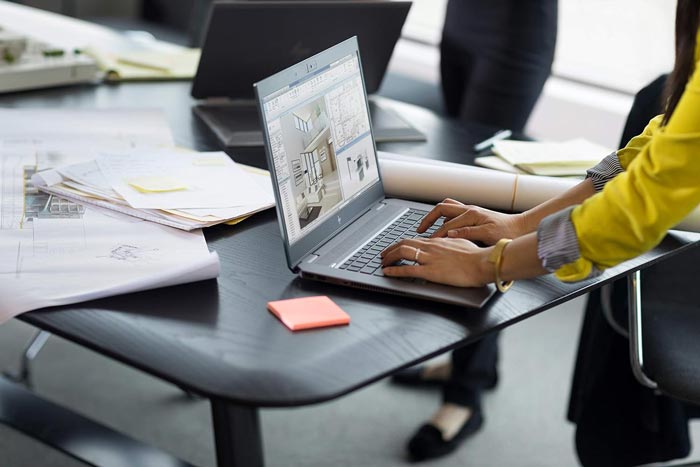 لپ تاپ استوک HP ZBook Studio G5 i7 Gen 9 16GB P1000 4GB 15.6 FHD